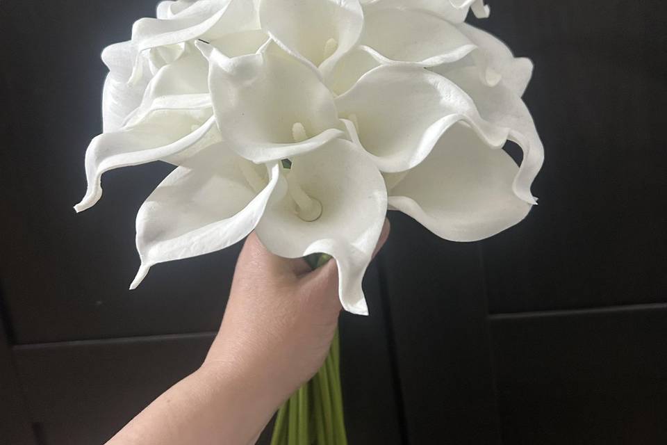 Calla lily bouquet