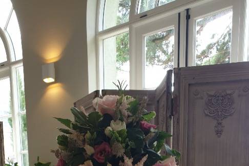 Table Arrangement
