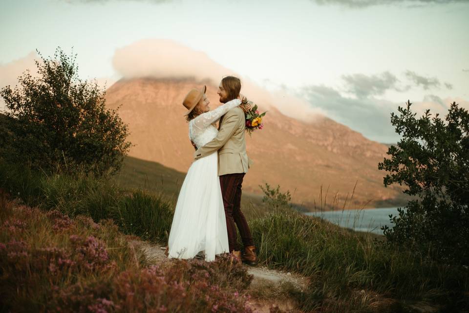 Relaxed Wedding in Assynt