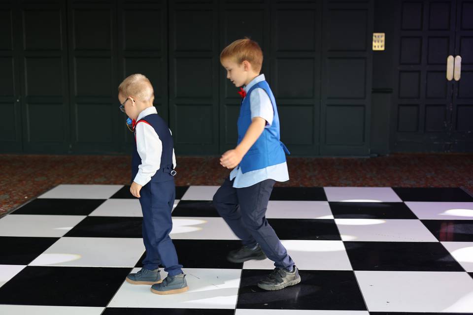 Children Dancing