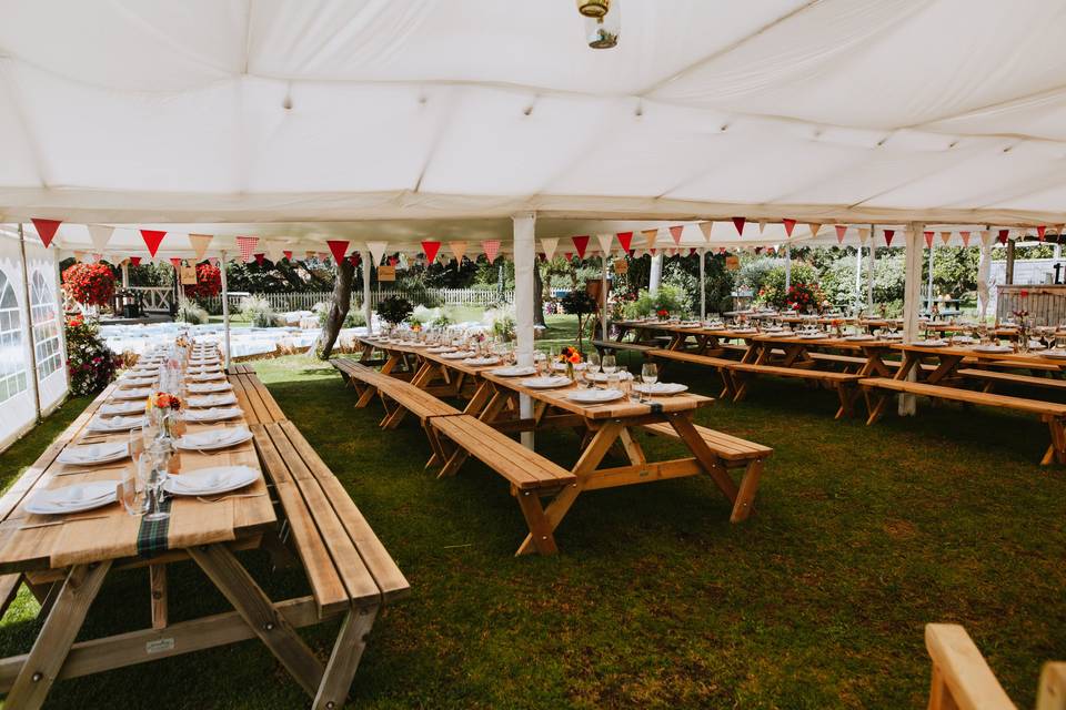 Marquee table benches