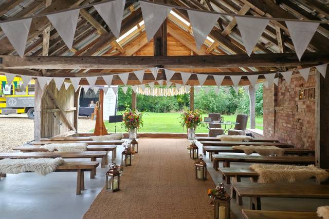 Classic white bunting