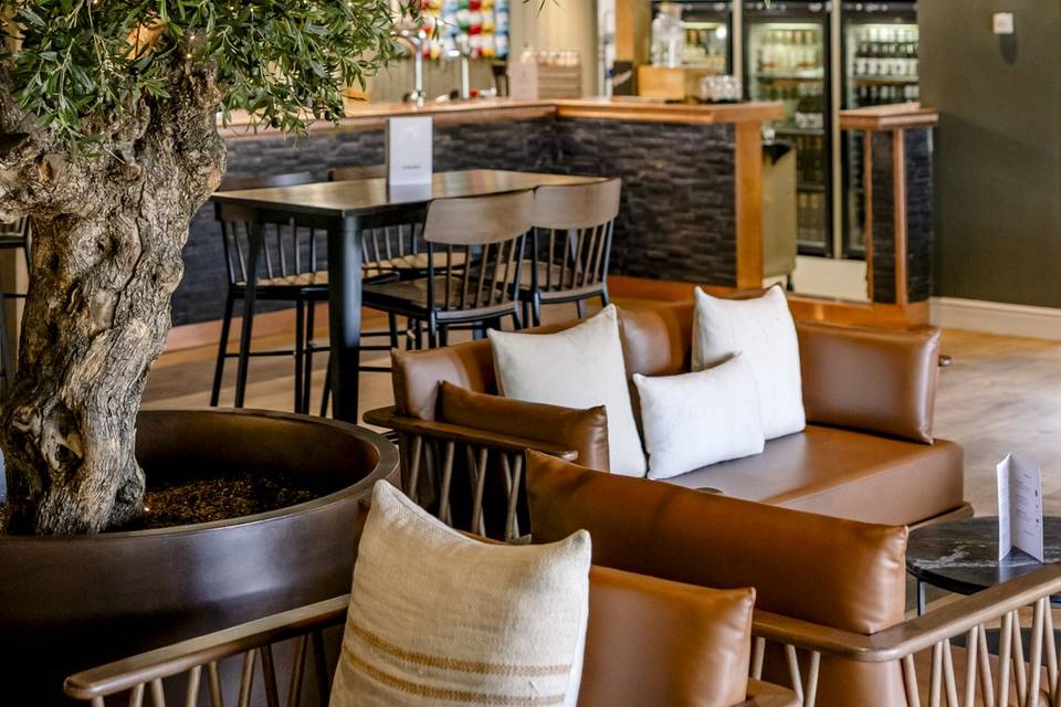 Piano Bar