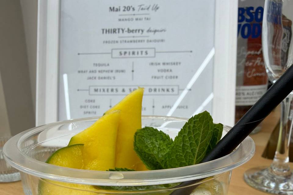 Mango mai tai