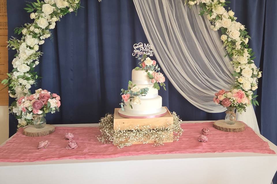 Beautiful round backdrop
