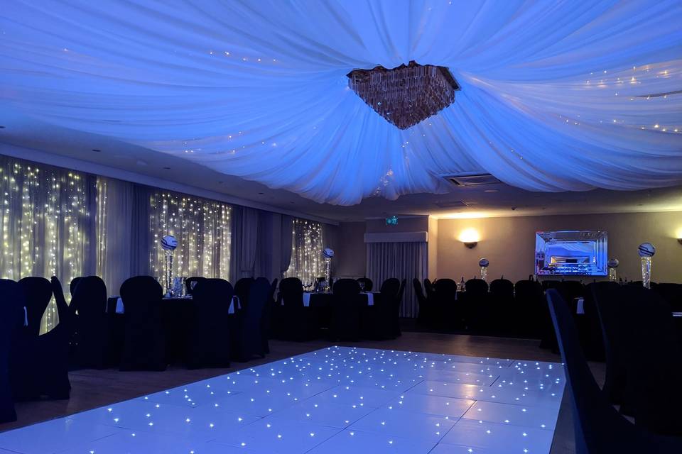 Georgian - Black chair covers