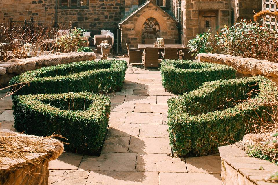 Upper House Courtyard