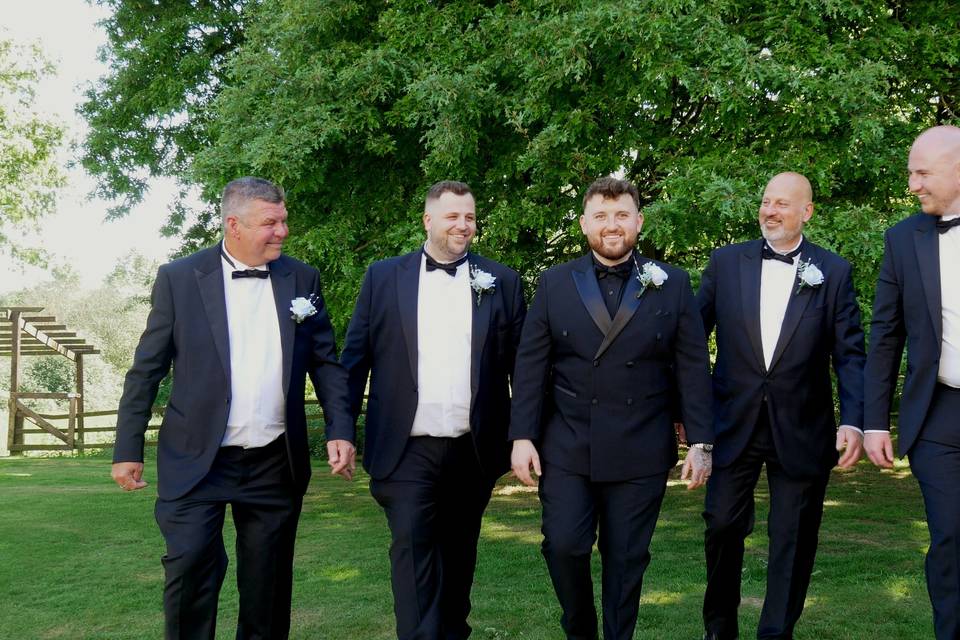 Groom & groomsmen