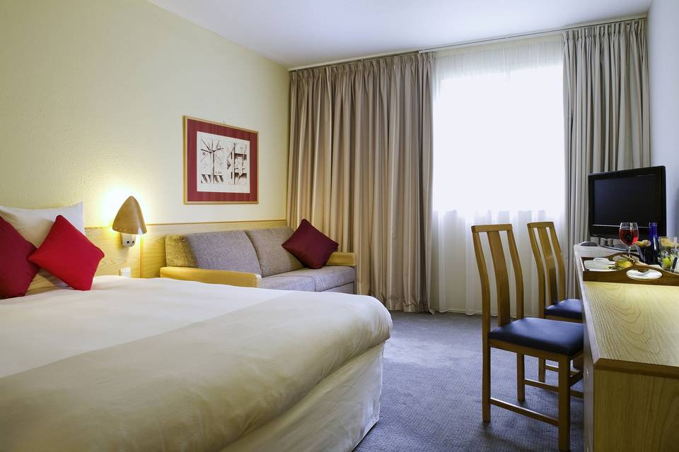 Novotel Manchester West 23