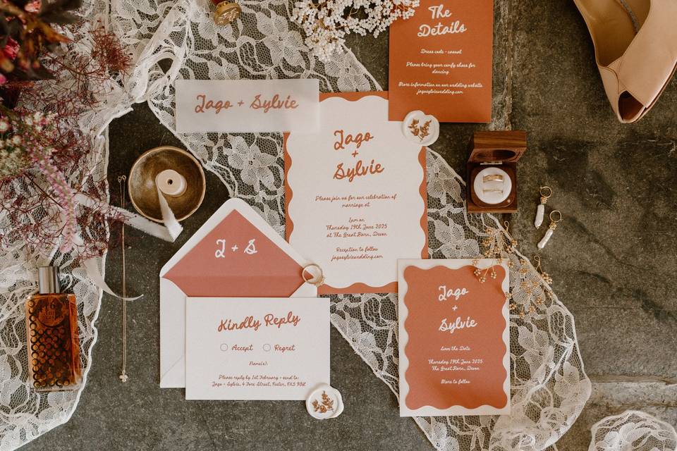 Solaris Invitation Suite