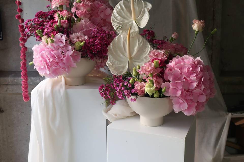 Pedestal Arrangements