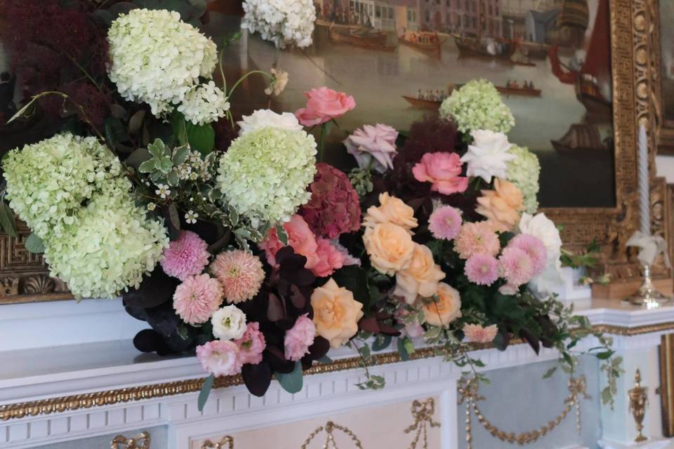 Mantlepiece Arrangement