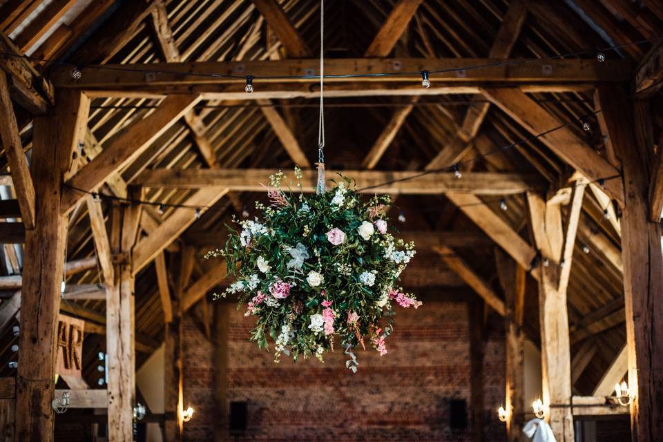 Hanging flower ball