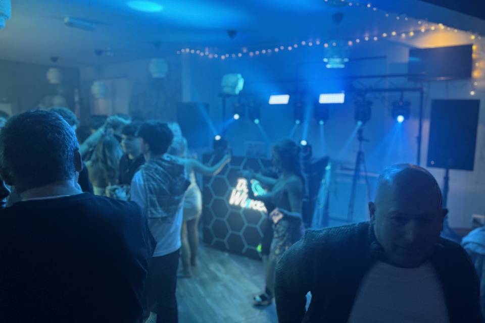 Experienced Midlands wedding D