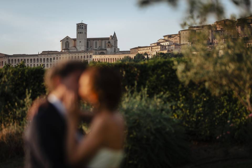 A kiss with view