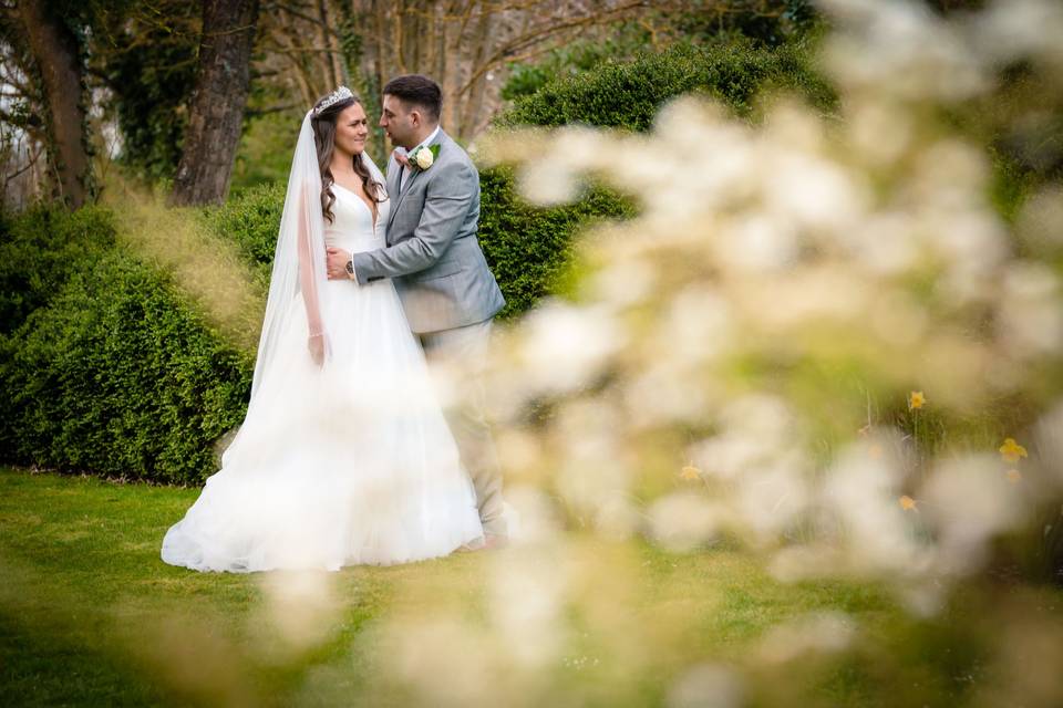 REAL WEDDINGS