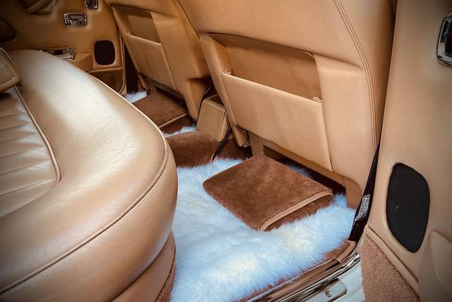 Interior5