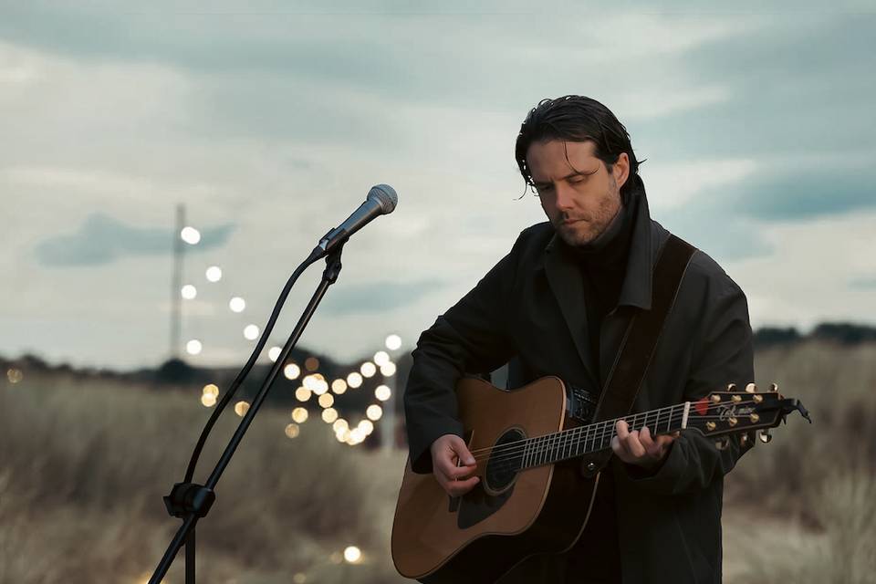 Greg Fidler // Acoustic Singer