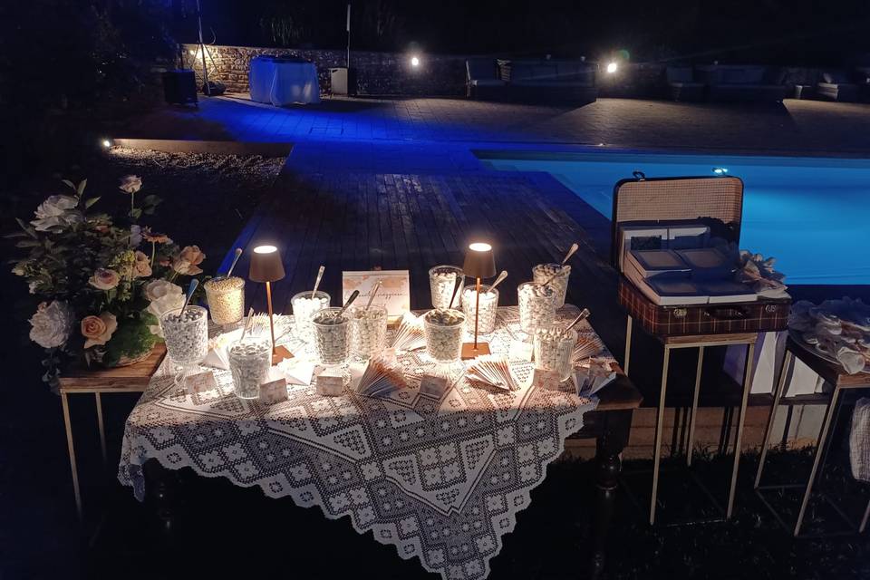 Sugared almonds outside