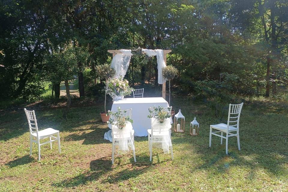 Wedding ceremony outside