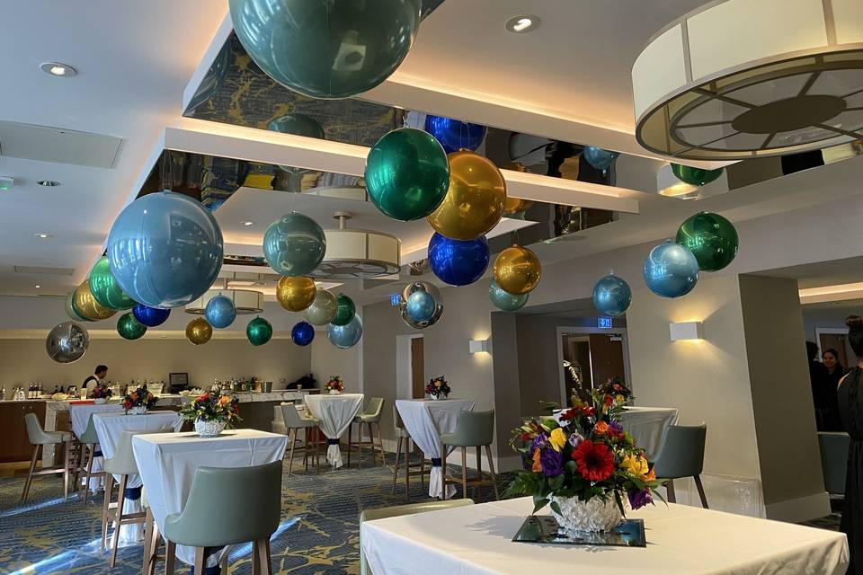 Floating Balloon Ceiling
