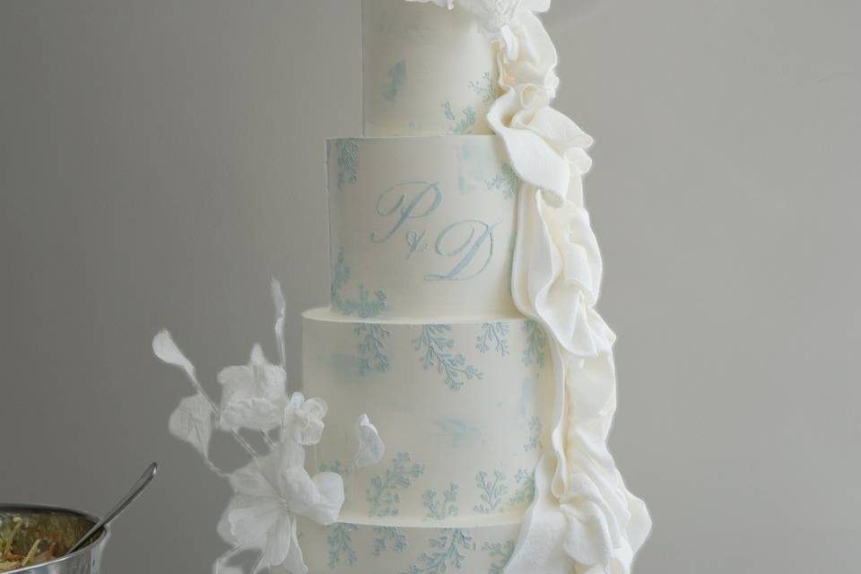 Modern wafer paper cake