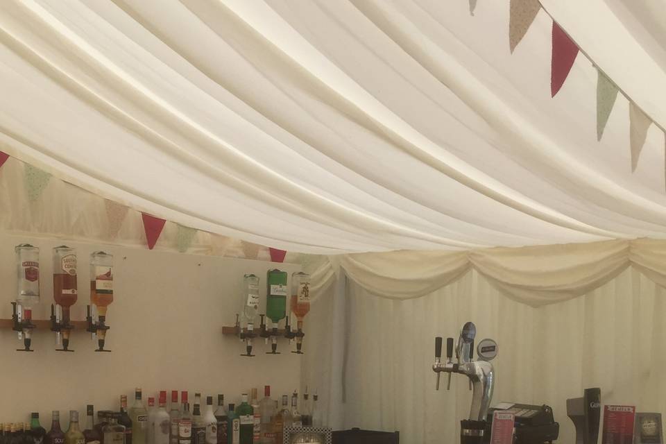 Bar Hire for any event chic