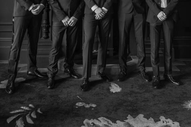 Grooms men portraits