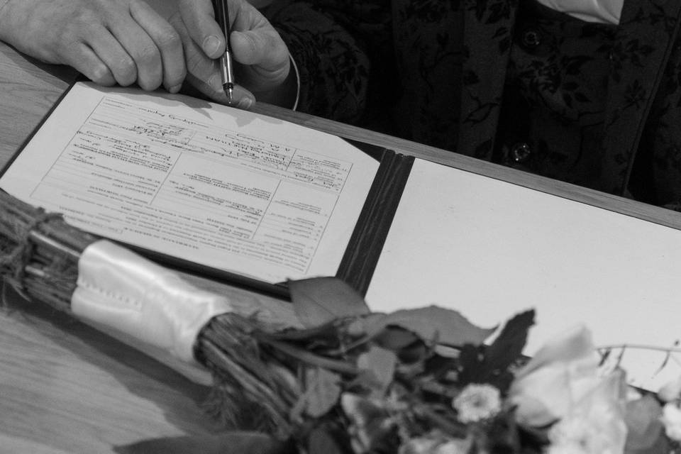Paper signing