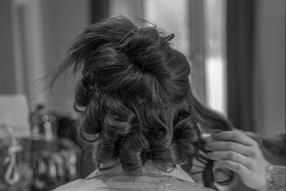 Bridal getting ready