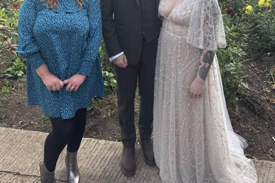 Gorgeous garden ceremony