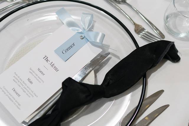 Menu + blue name tag