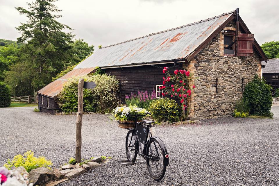 Glyngynwydd Wedding Barn and Cottages