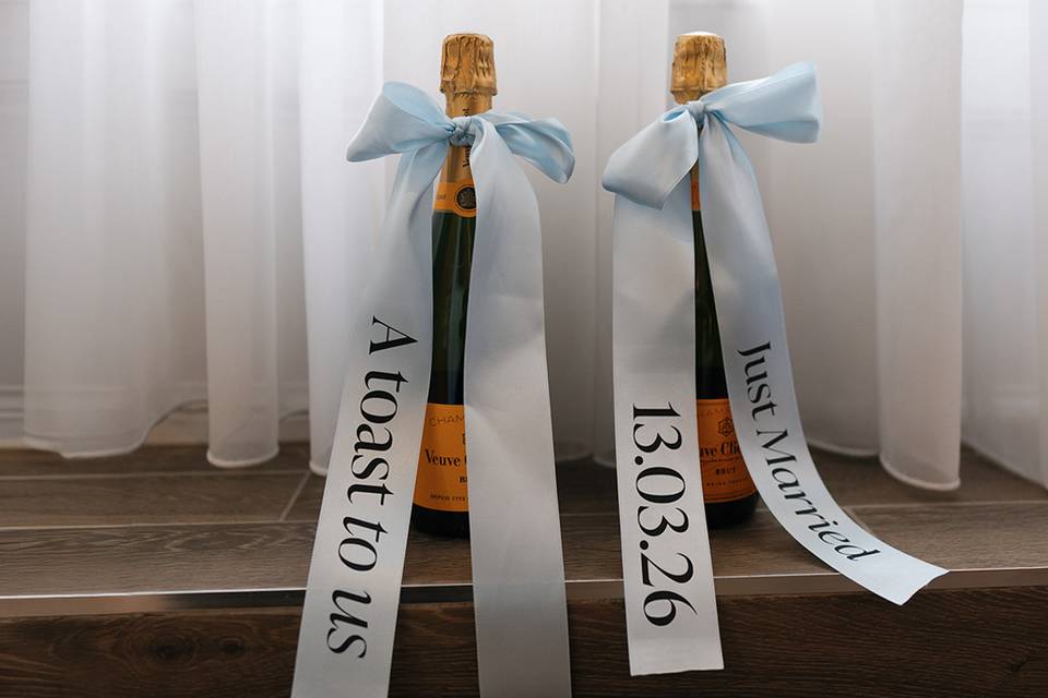 Blue wedding date ribbons