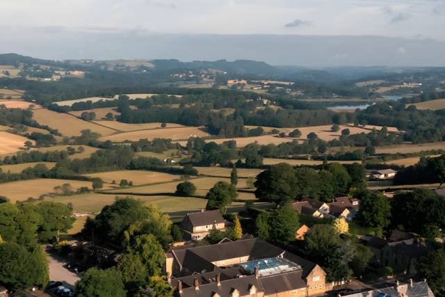 Santo's Higham Farm Hotel