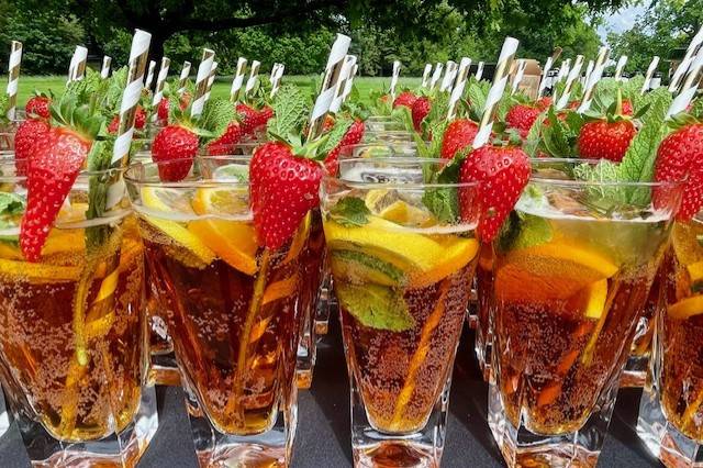 Pimms O'Clock