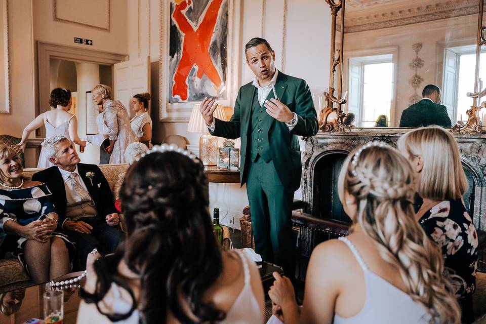 Magic for the wedding party