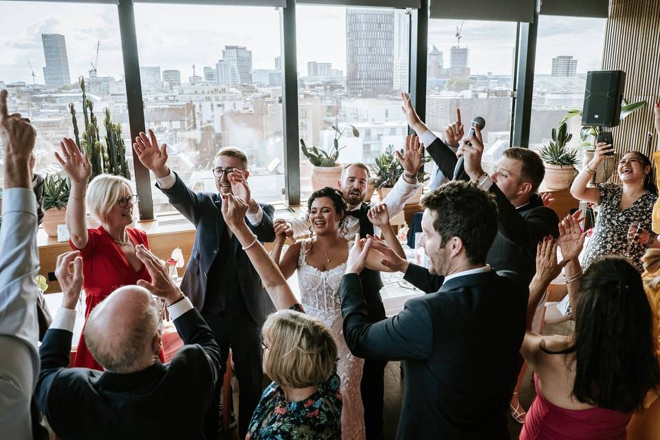 AM Wedding Photography