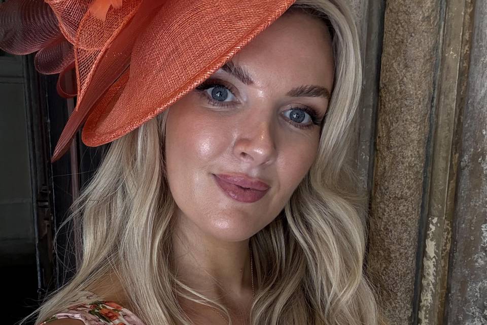Hat customer