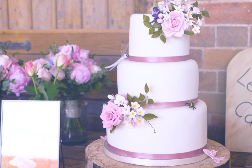 Wedding Cake Warwickshire