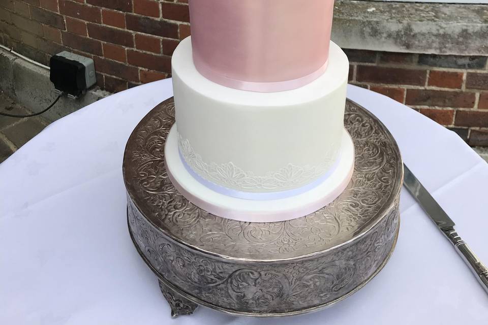 Iced Images Cakes