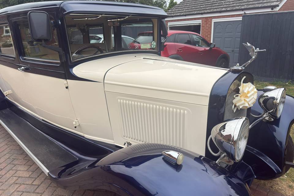 Bramwith Limousine 7 Seater
