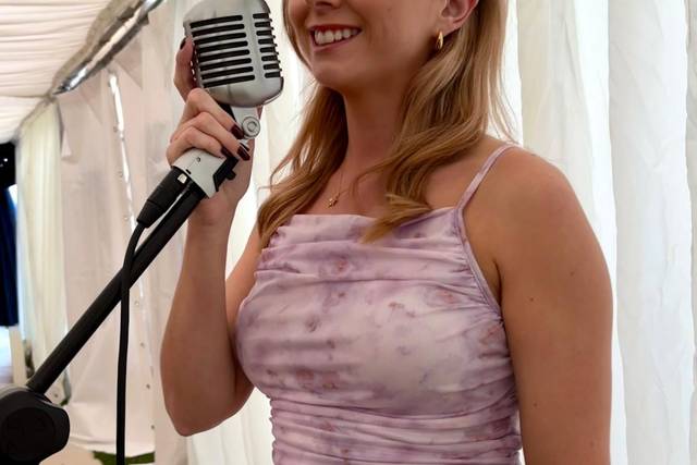 Vocalist with emotion