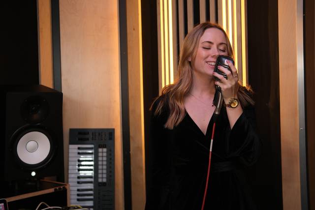 Singer for your special day