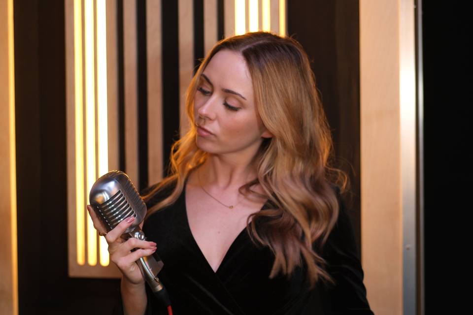 Wedding Vocalist