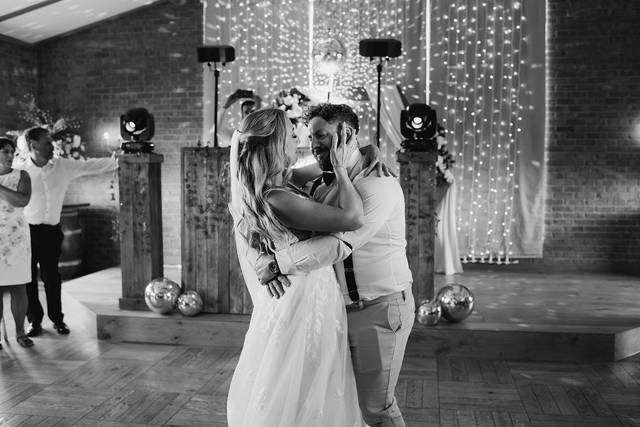 Dancefloor DJs and Events