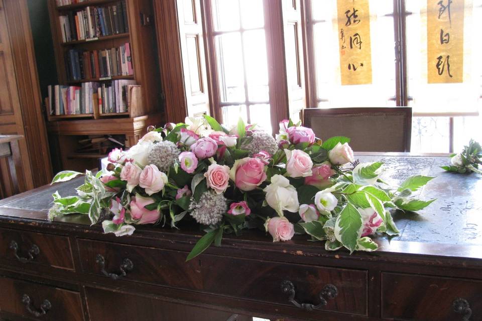 Top table flowers