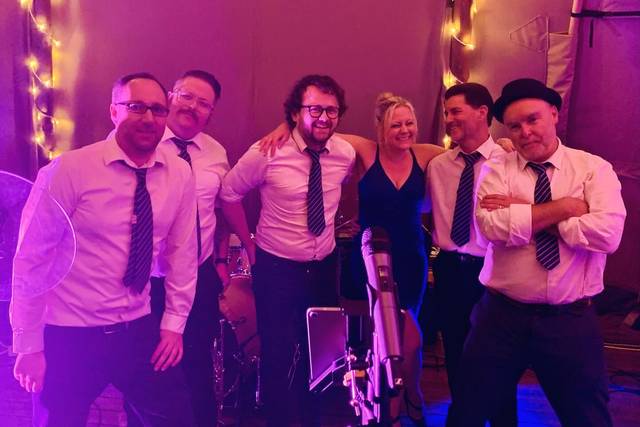 The full band -Wellington Wood