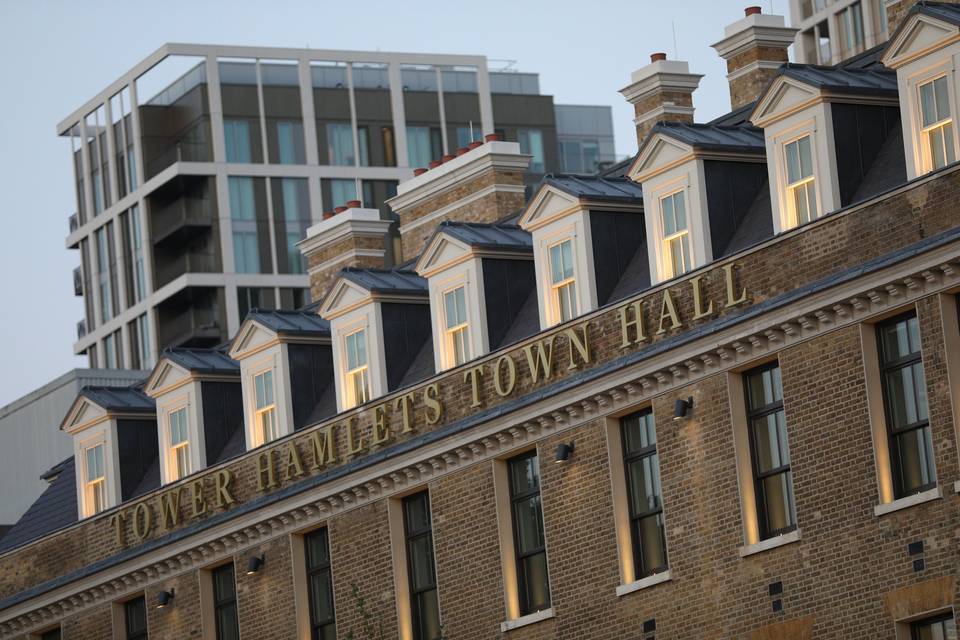 Grocers' Wing facade