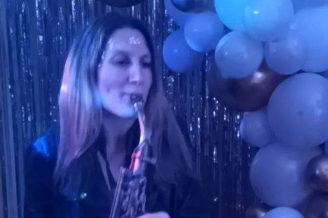 Sax Player
